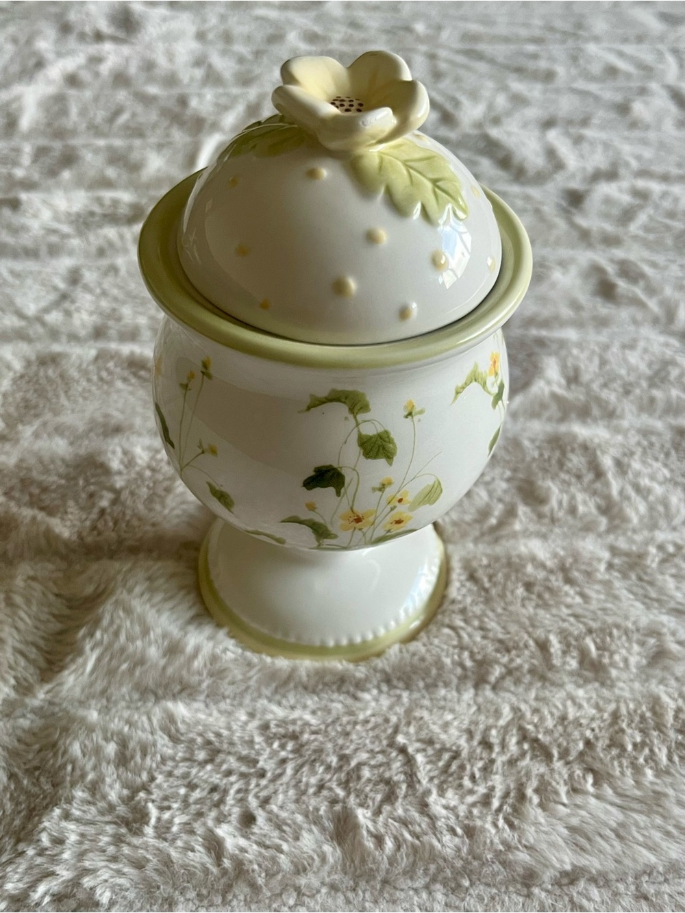 DEMDACO Vintage Woodsong Designs Ceramic Floral Cottagecore Fairycore Candle Jar
